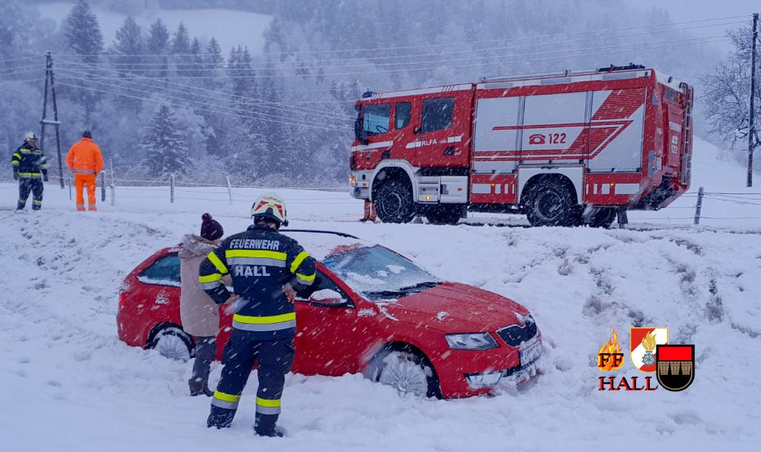 Liezen: Einsatzseire Nach Wintereinbruch | Feuerwehr Objektiv