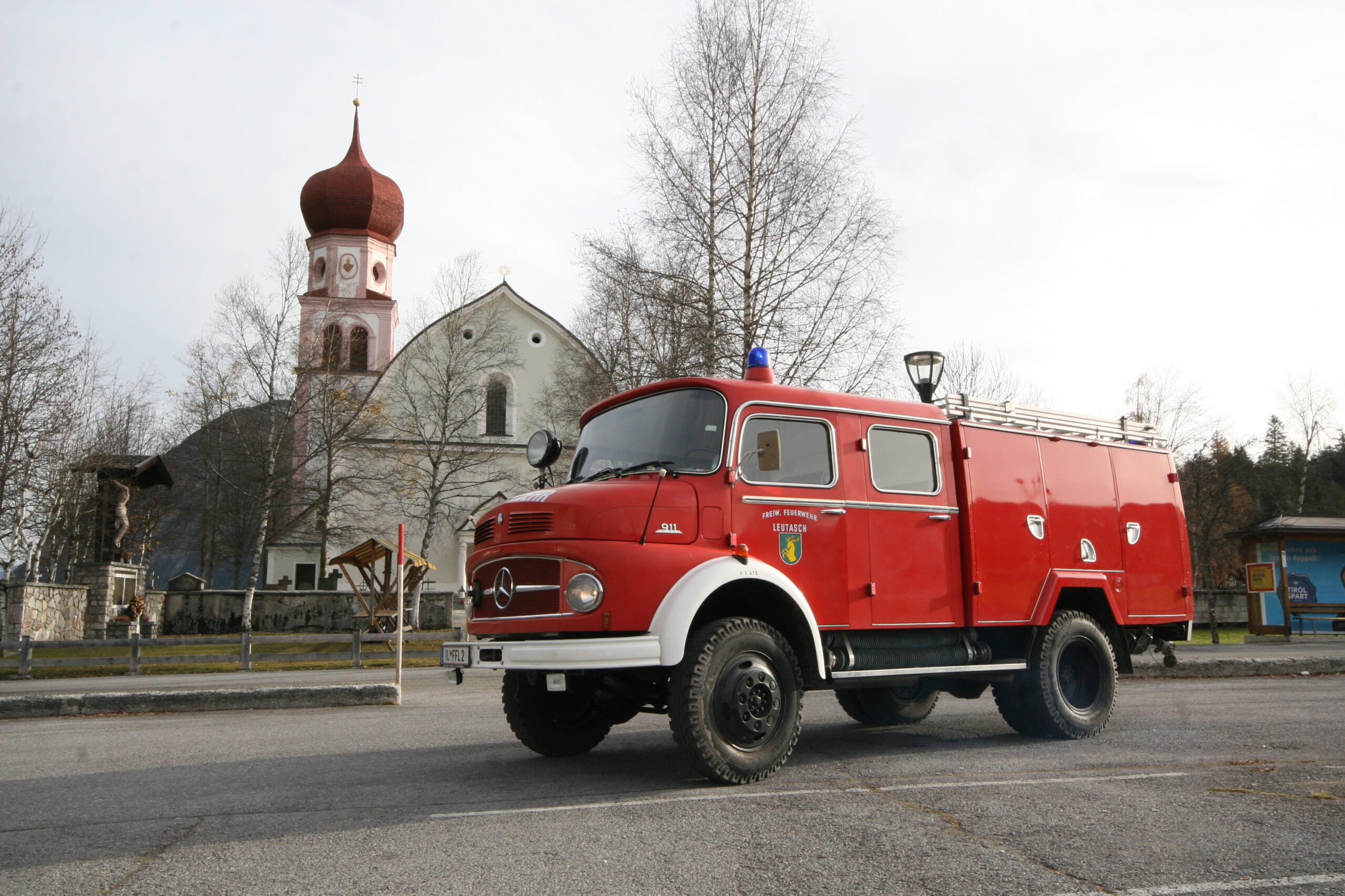 Legenden Mercedes Kurzhauber Feuerwehr Objektiv